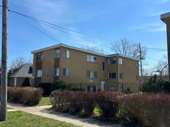 1111 Broadway Ave APT 3N, North Chicago, IL 60064