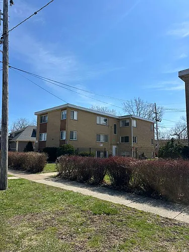 1111 Broadway Ave #3N Photo 1