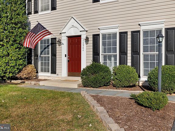 3rd image of 20984 Fowlers Mill Cir
