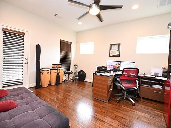 4th image of 5520 Kiam St Unit A