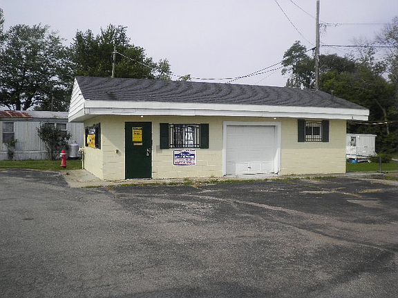 2nd image of 381 W Main St