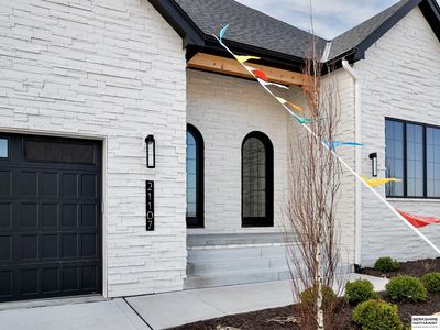 21107 Laurel Dr, Elkhorn, NE, 68022