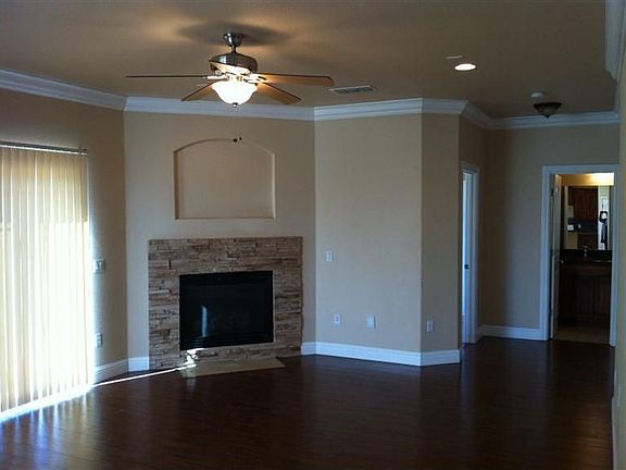 5th image of 980 Sloboda Ave