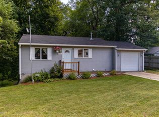 3156 Cheney Ave NE, Grand Rapids, MI 49505