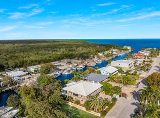 10 S Exuma Rd, Key Largo, FL 33037