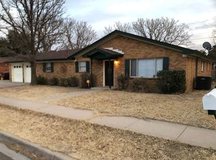 1001 E Albertson Dr, Hobbs, NM 88240