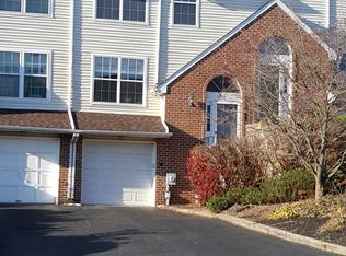 407 Benham Ct, Newark, DE 19711