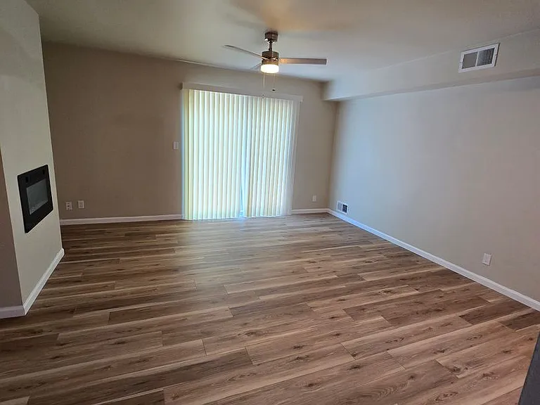 3036 Jacqueline Ct — Photo 9