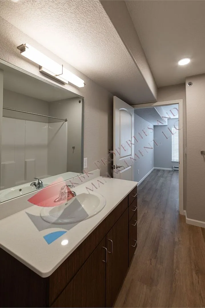 Timberview Apartments — Photo 4