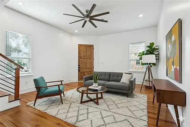 4 bed, 3.5 bath, 2488 sqft, $3,750 — Photo 3