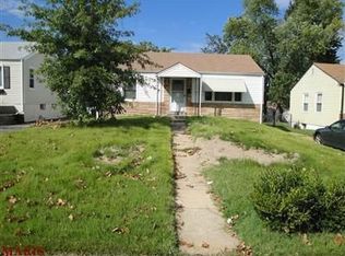 9821 Lullaby Ln, Saint Louis, MO 63114
