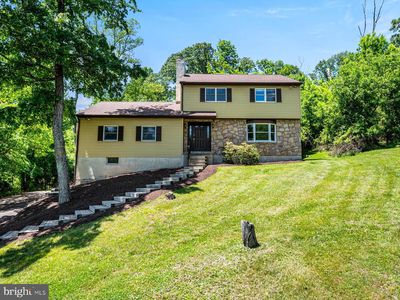 748 Centennial Ct, Pottstown, PA, 19464