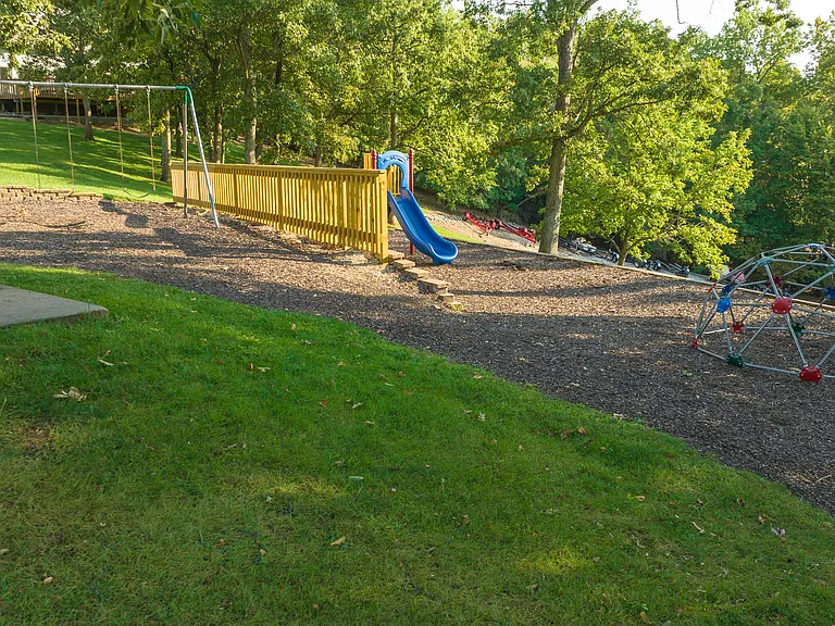 217 Southwood Shores Pl #2D — Photo 29