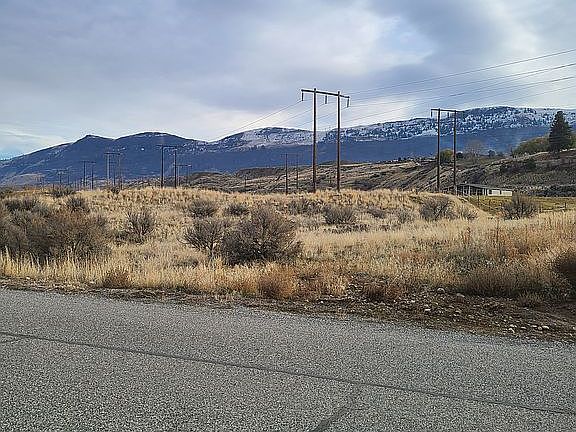 4th image of 3036 Eagle View Dr