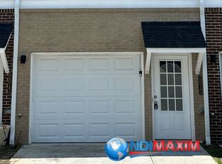 2015 Ocean Dr NW, Atlanta, GA 30318