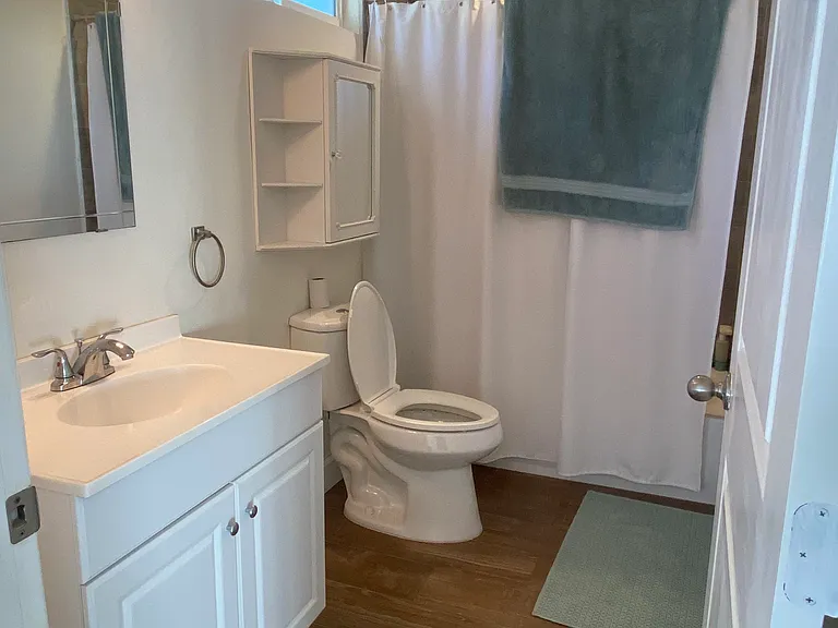 5345 Yolanda Ave — Photo 10