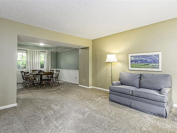 5th image of 1015 McCarron Ct