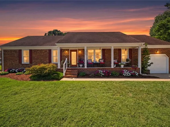 3405 Parr Ln, Chesapeake, VA 23323