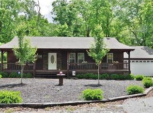 1675 Four Seasons Dr, Smithville, TN 37166