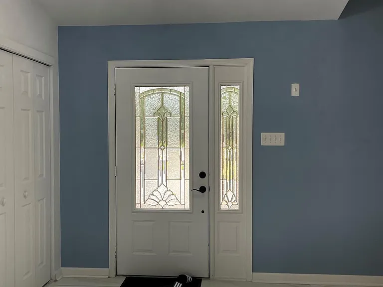 802 Salem Ct — Photo 6