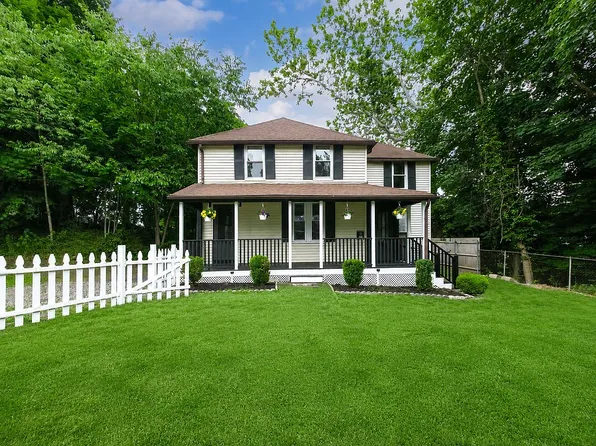38 Padelford Ave, Riverside, RI 02915