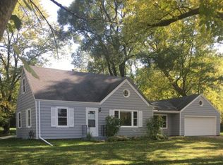 3220 Burlawn Pkwy, Brookfield, WI 53005