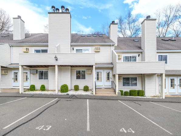 2A Jeanette Rd #43, Danbury, CT 06811
