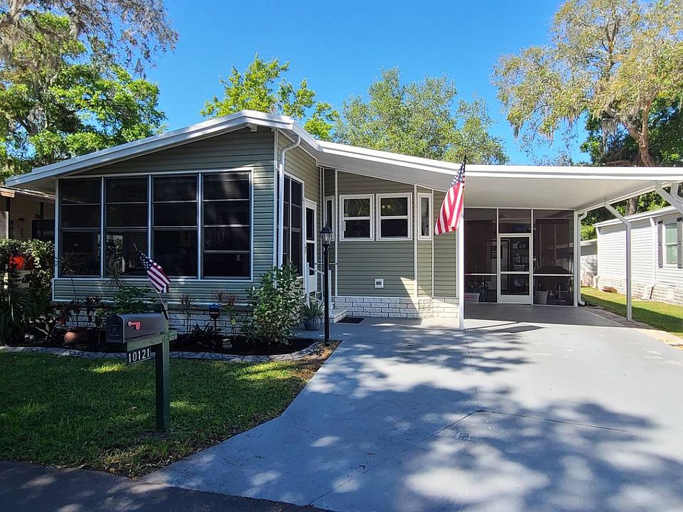 1st image of 10121 King Oak Dr
