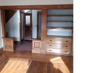 37 Dexter St #2, Springfield, MA 01105