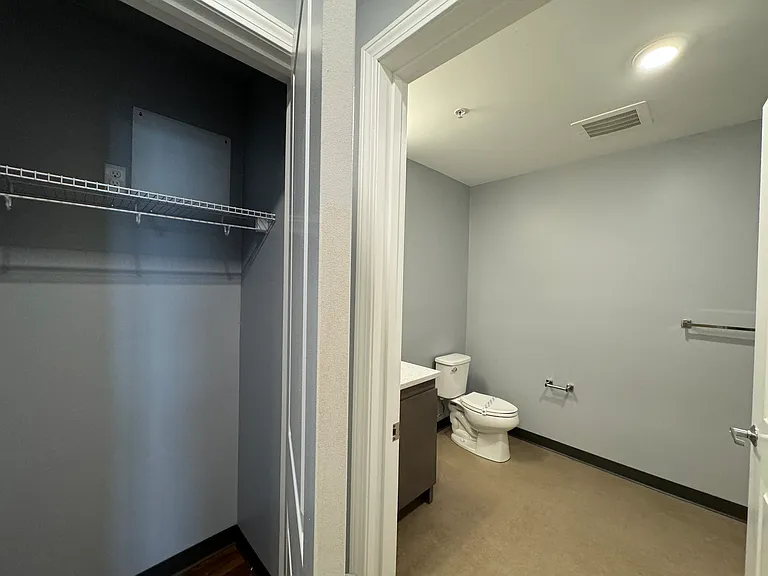 The Ridge at Eastern Trails Apartments — Photo 31