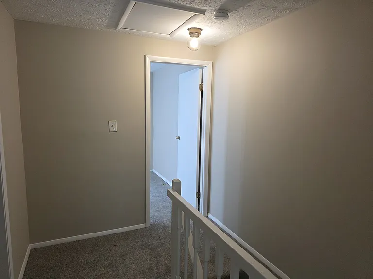 19136 Partridge Wood Dr — Photo 30