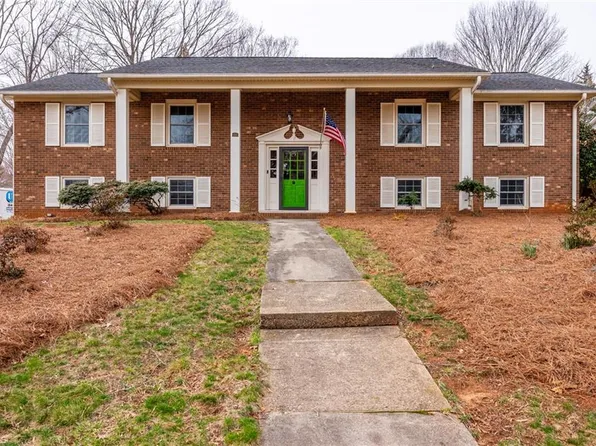 610 Terrybrook Ct, Winston Salem, NC 27104
