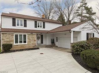 22255 S Woodland Rd, Shaker Hts, OH 44122