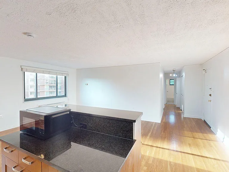 1200 S Arlington Ridge Rd #407 — Photo 7