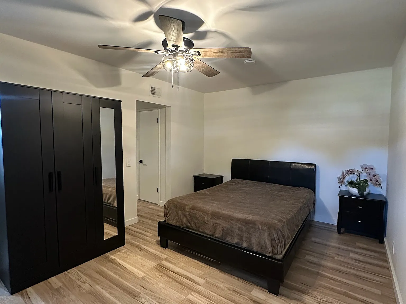 1 bed, 387 sqft, $1,700 — Photo 4