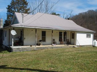 10528 Pine Camp Rd, Coeburn, VA 24230