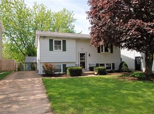 1320 E 37th St, Erie, PA 16504