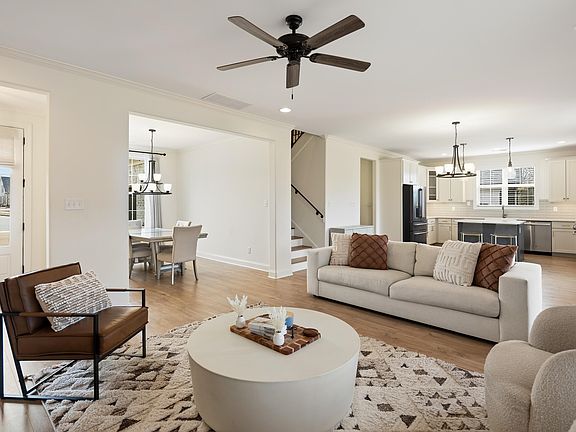 5th image of 5136 Moudry Run Cv