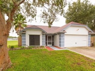 1730 Weaver Dr, Lutz, FL 33559