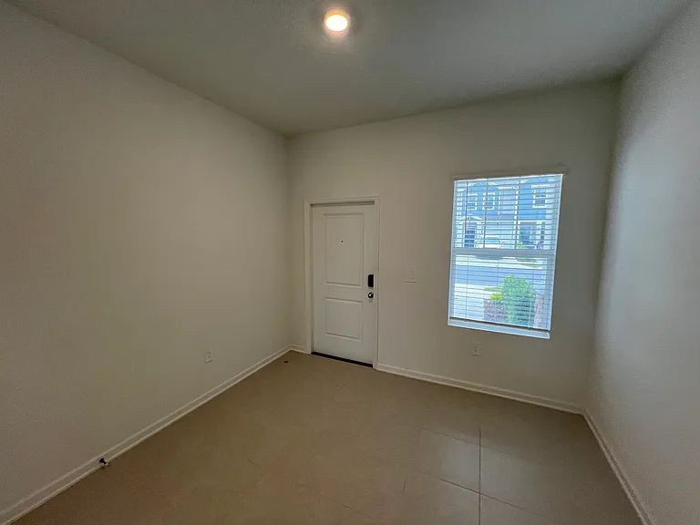 2633 Skyline Loop — Photo 31
