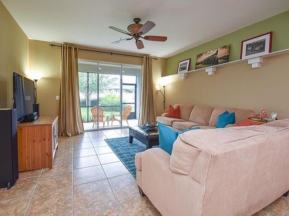 3rd image of 9750 Lake District Ln