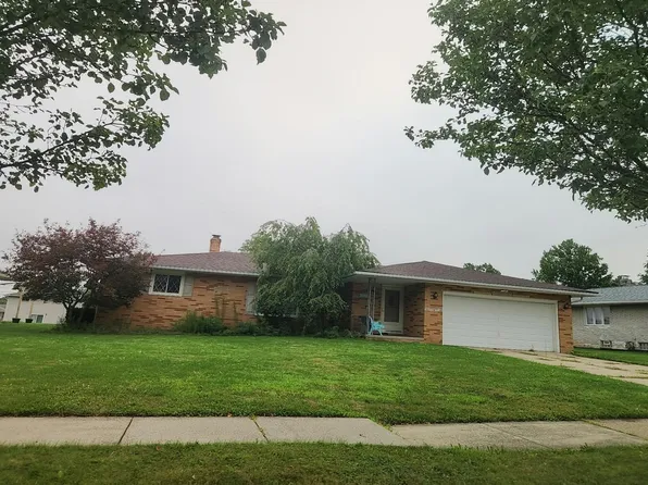 7274 Barton Hill Dr, Parma, OH 44129