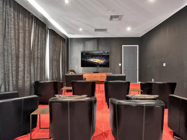 Media Theater