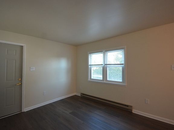 5th image of 421 N Broad St APT 4