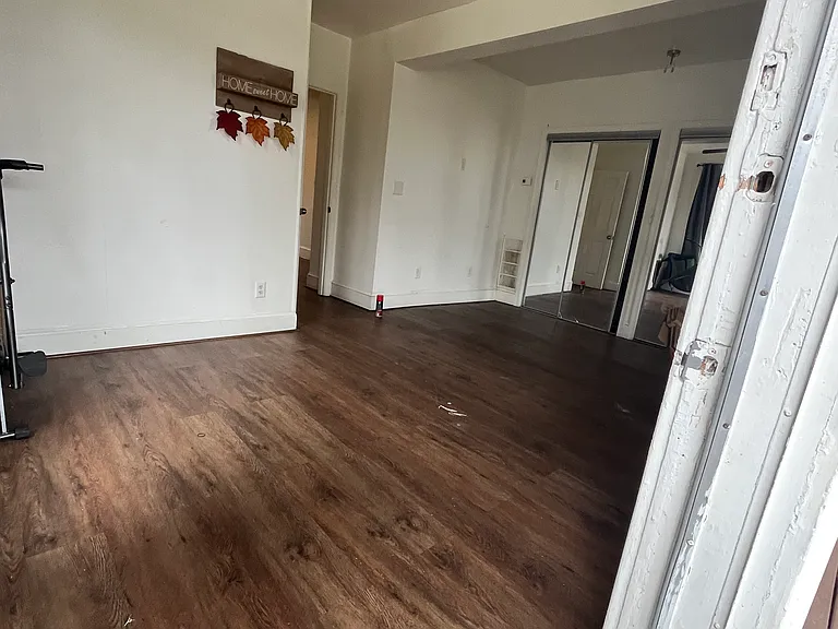 5112 Ardmore Way #1 — Photo 4