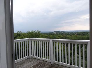 1300J Cedar Ridge Dr, Radford, VA 24141