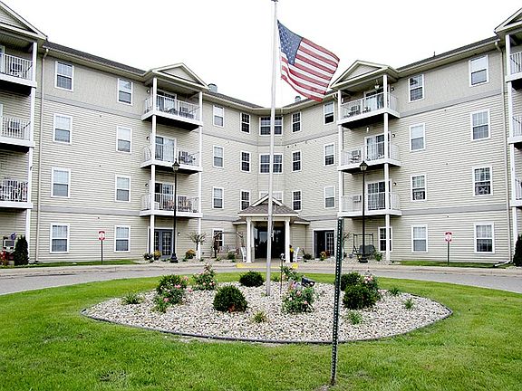2nd image of 3345 Military St #3345405