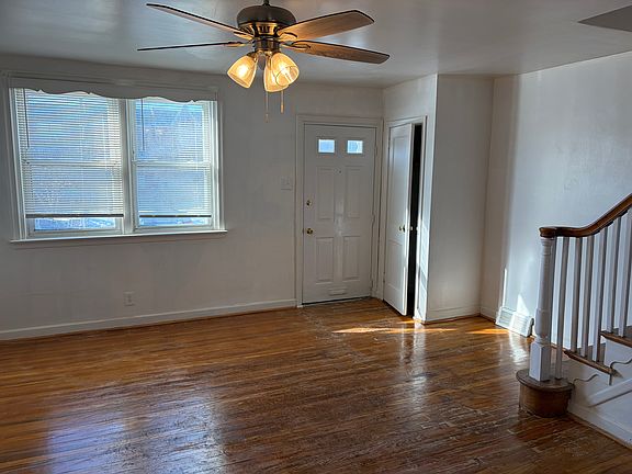 3rd image of 2145 Disston St