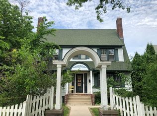 2047 Grand Ave #4, Saint Paul, MN 55105