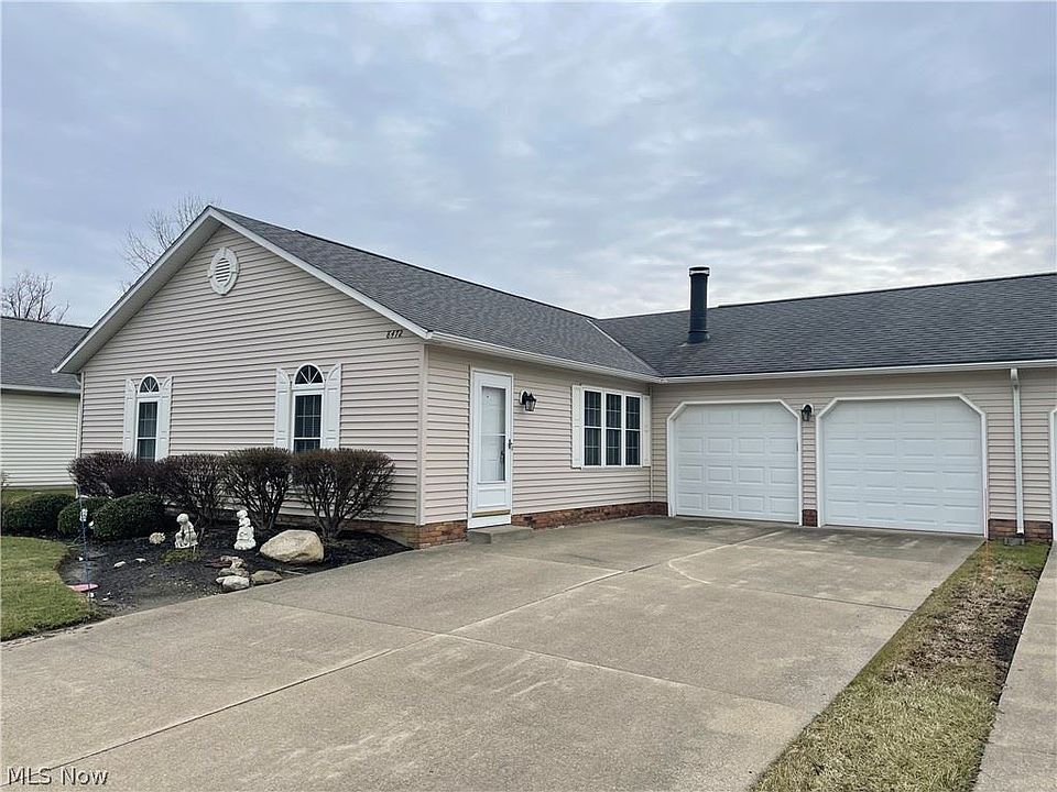 1st image of 8472 Bridgeport Ln #14